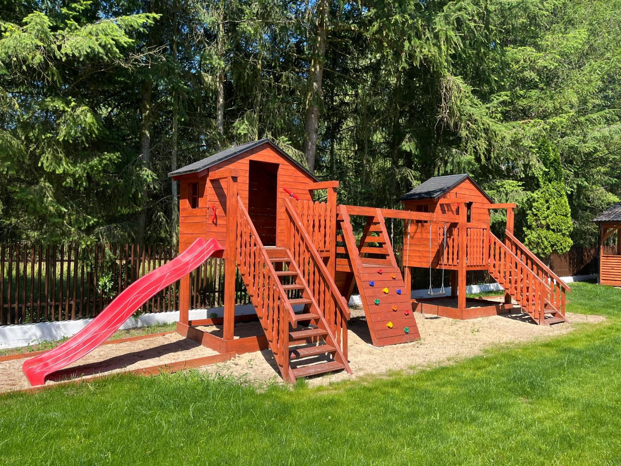 Holiday home Mobi House Zielona Dolina Szteklin